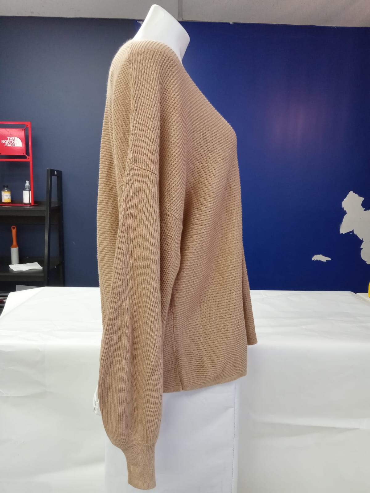 1.State Women's Rib-Knit Bubble Sleeve Long Sleeve Sweater,