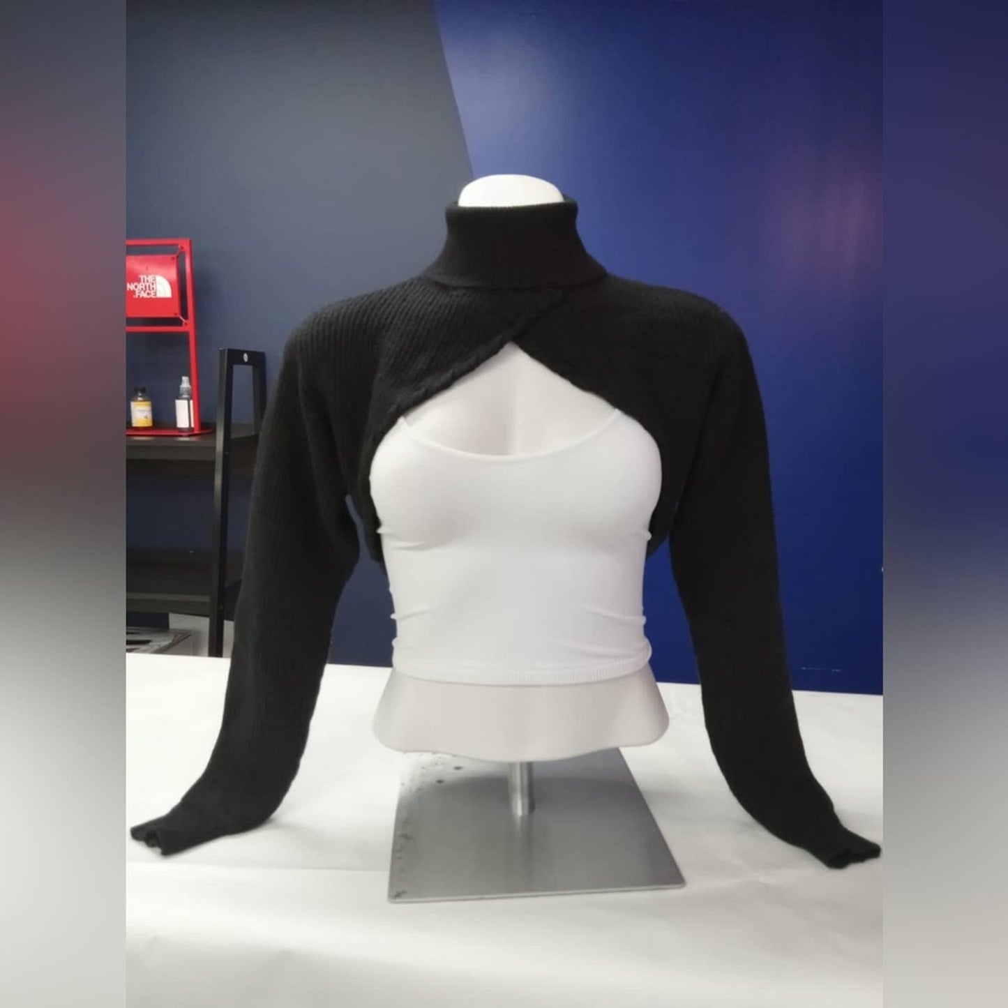 ASTR TAISSA KNIT BOLERO SWEATER