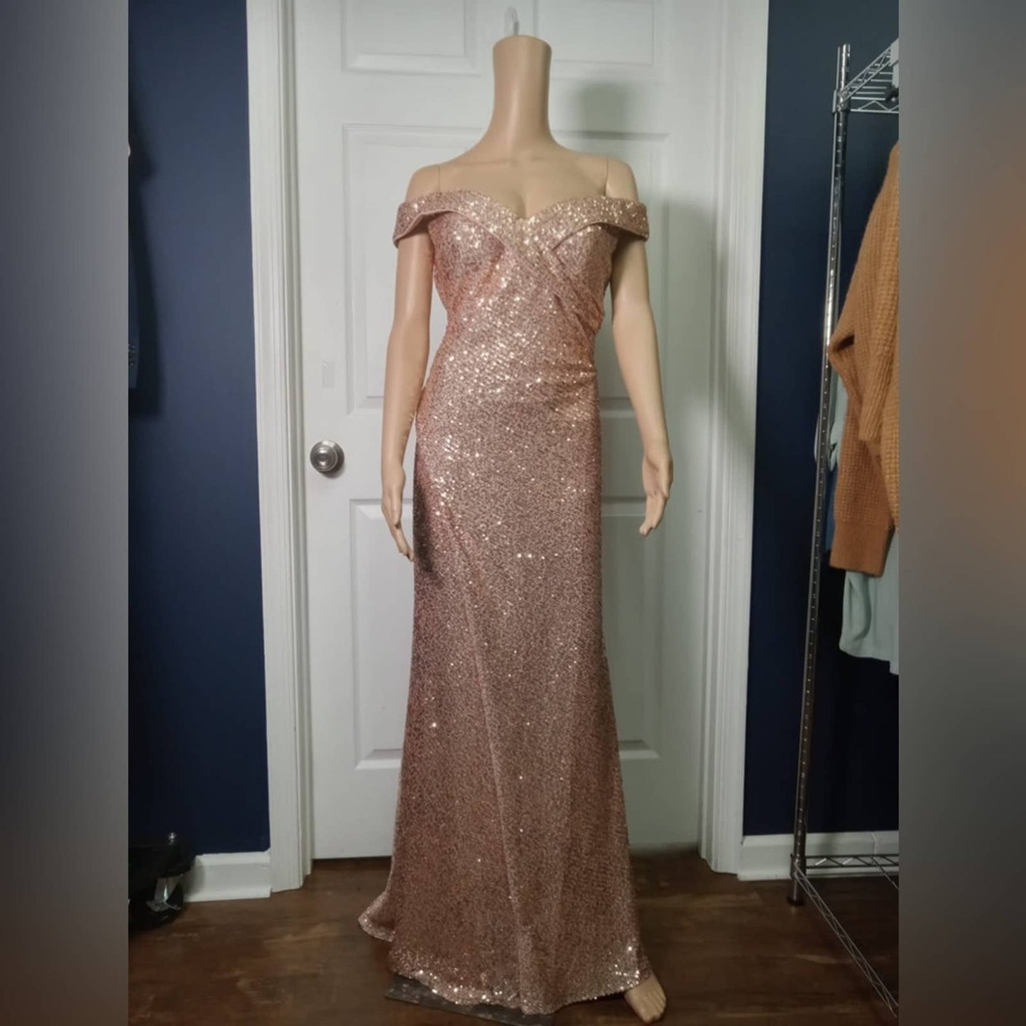 LA FEMME Maxi Dress Rose Gold