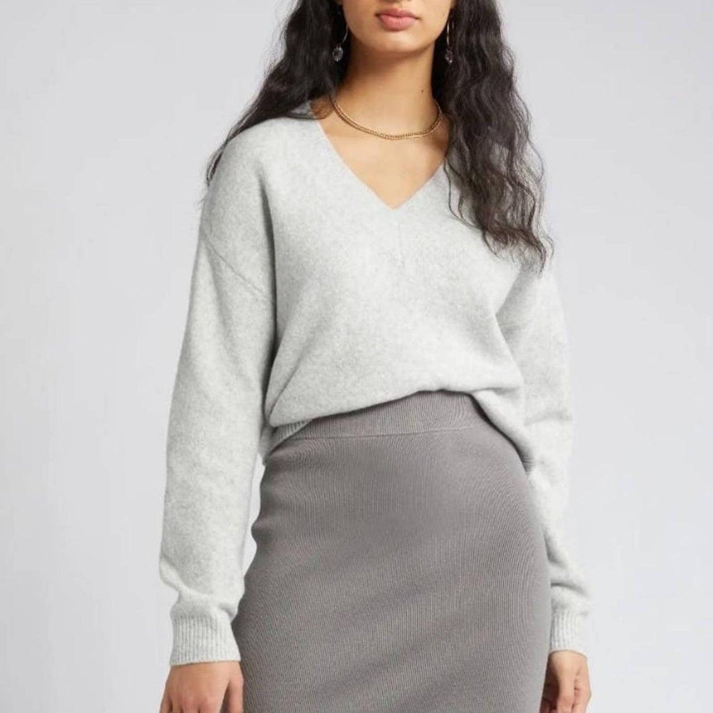 OPEN EDIT V-NECK SWEATER