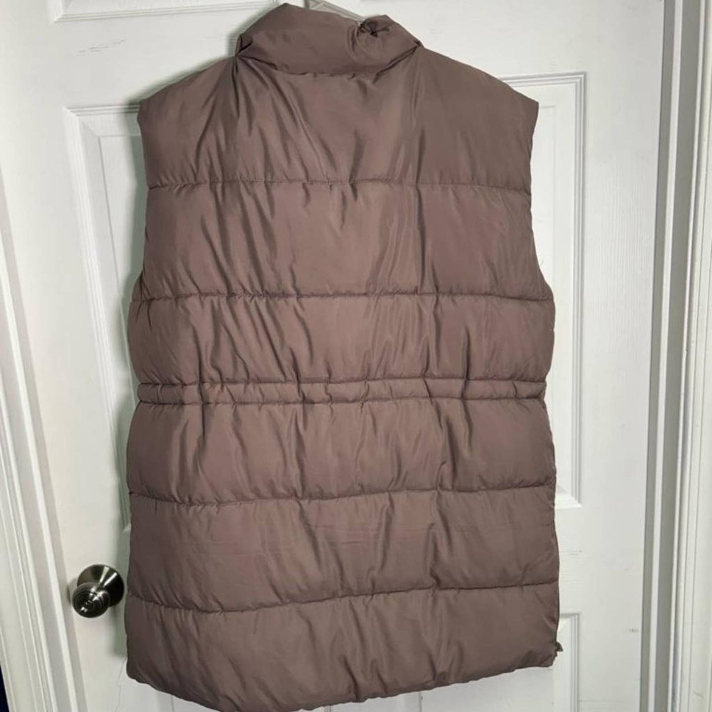 TOPSHOP PUFFER VEST NWOT